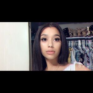 Meet your Posher, Carmen